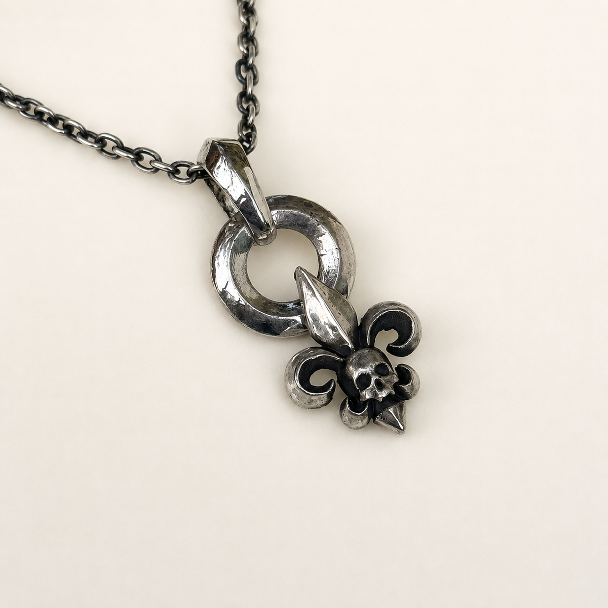 gothic fleur de lis necklace 
