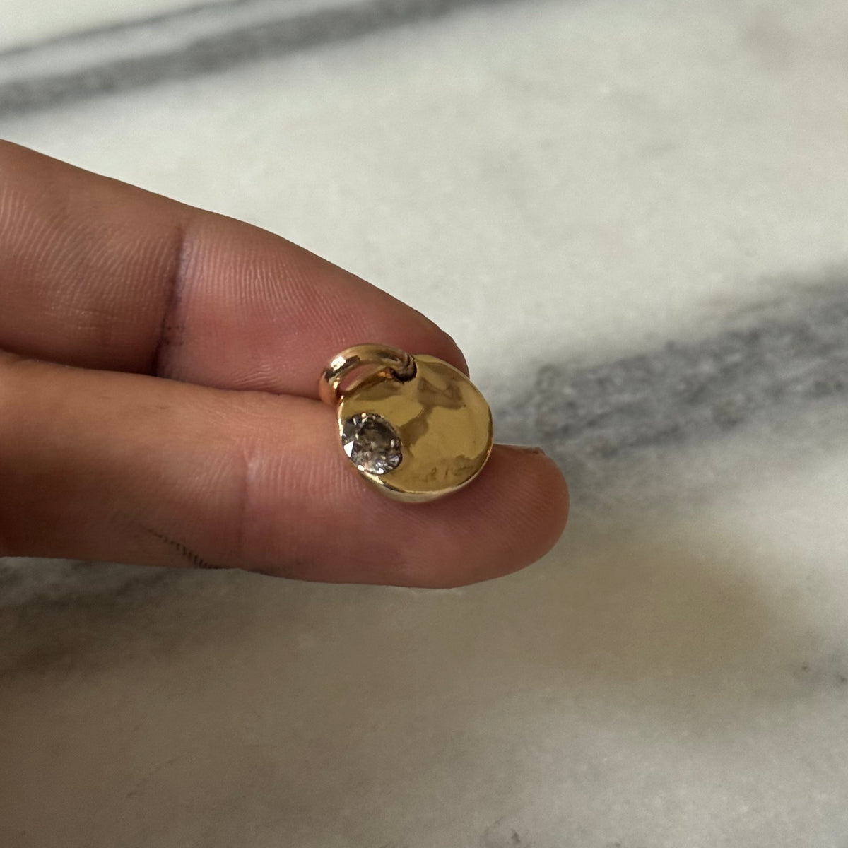 circle pendant gold